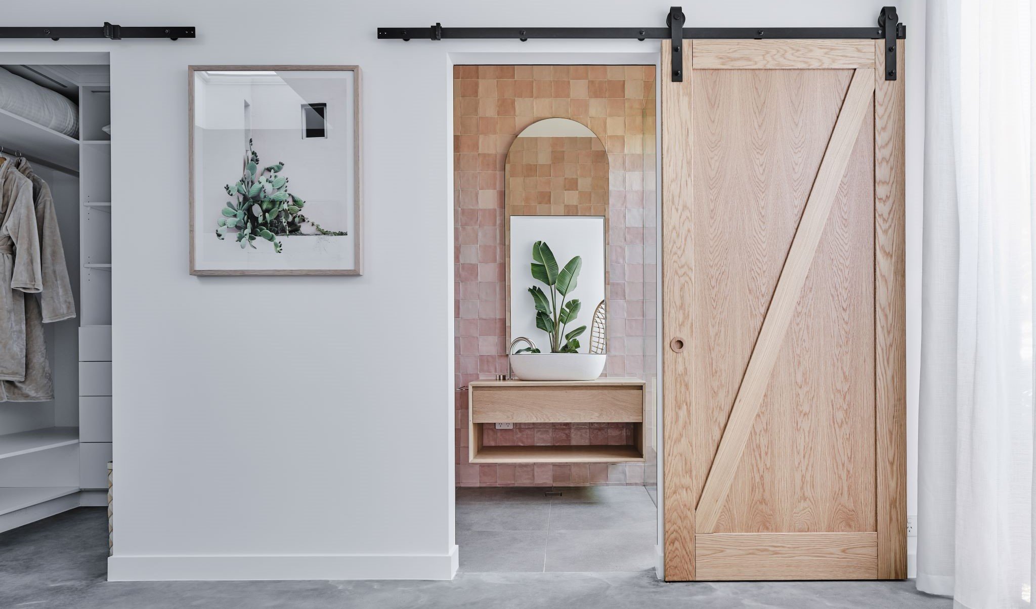 Shaped Mirror